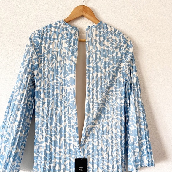 Veiled Azure Blue Floral Pleated Modest Resortwear Vacation Maxi Dress - Picture 7 of 10